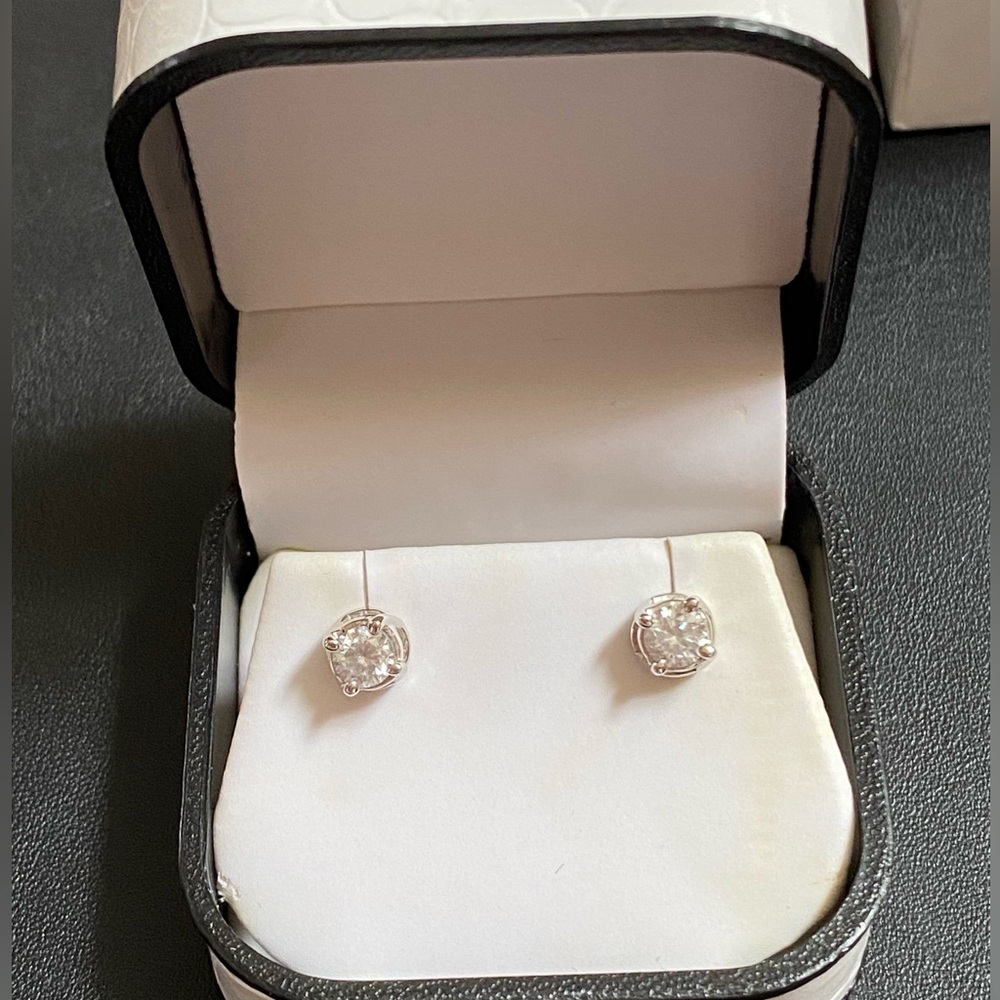 Diamond Earrings approx  (1-1/4 ct. t.w.) in 14k White Gold